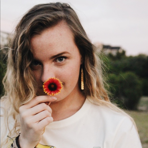 Meet Me!!!! - Picture 2 of 5